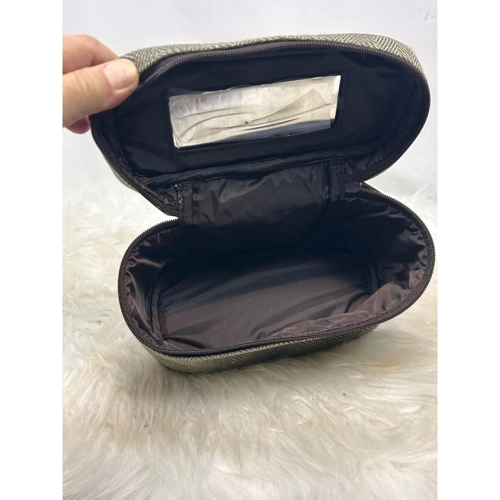 Herringbone Travel Tote Bag and Matching Cosmetic Case Set Brown Tan New